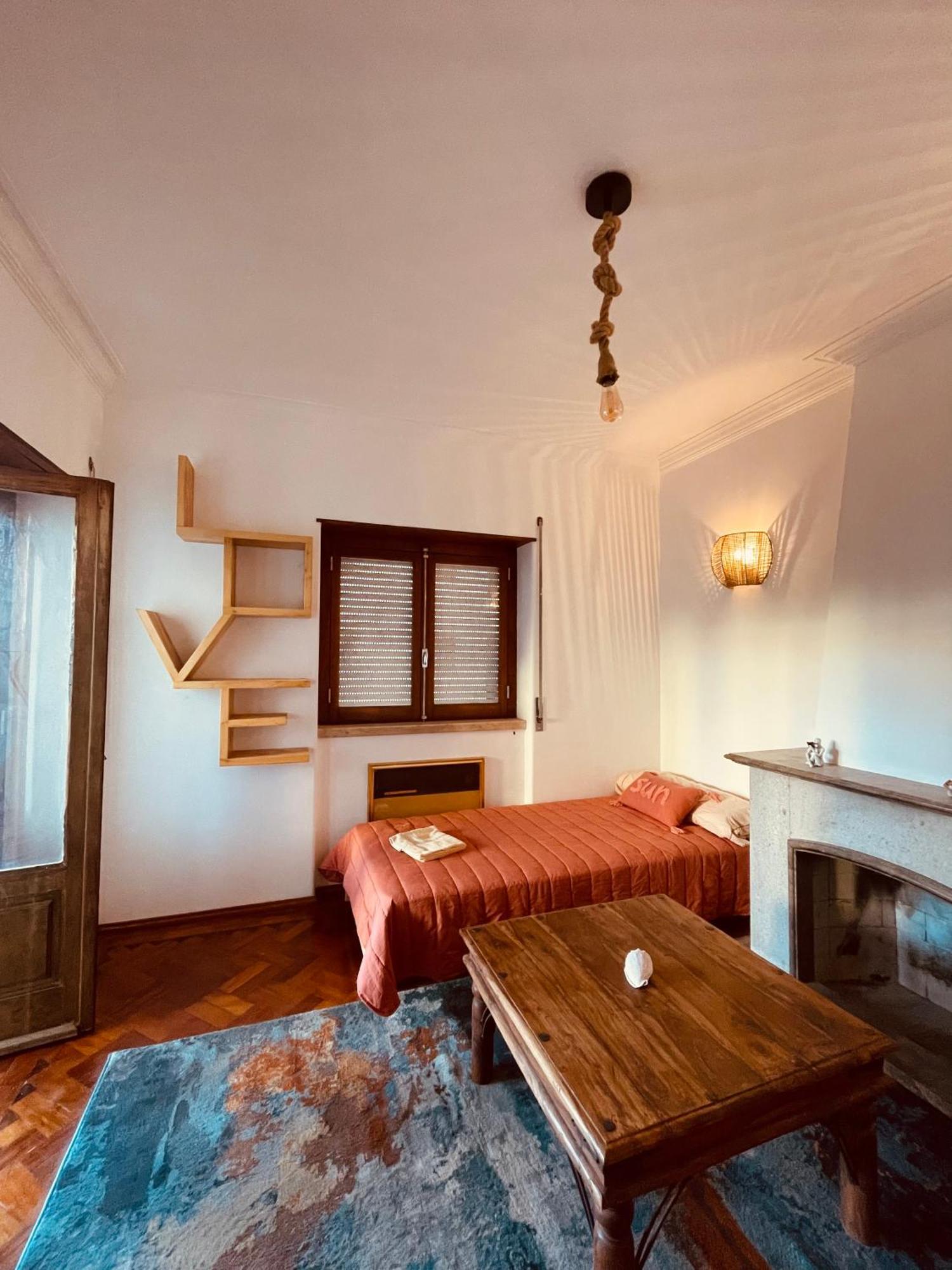 Lisbon Soul Surf Camp Hostel Кашкайш Екстериор снимка