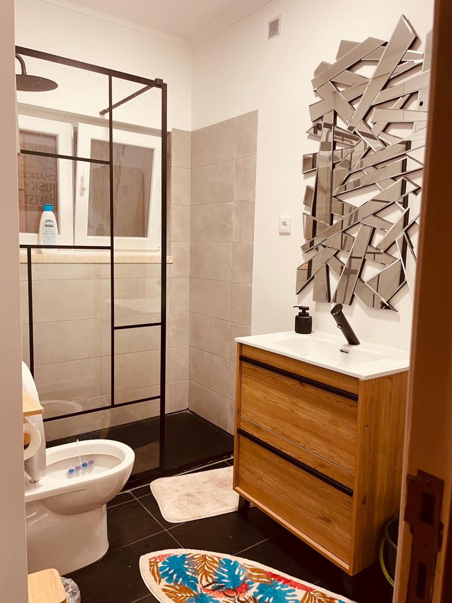 Lisbon Soul Surf Camp Hostel Кашкайш Екстериор снимка